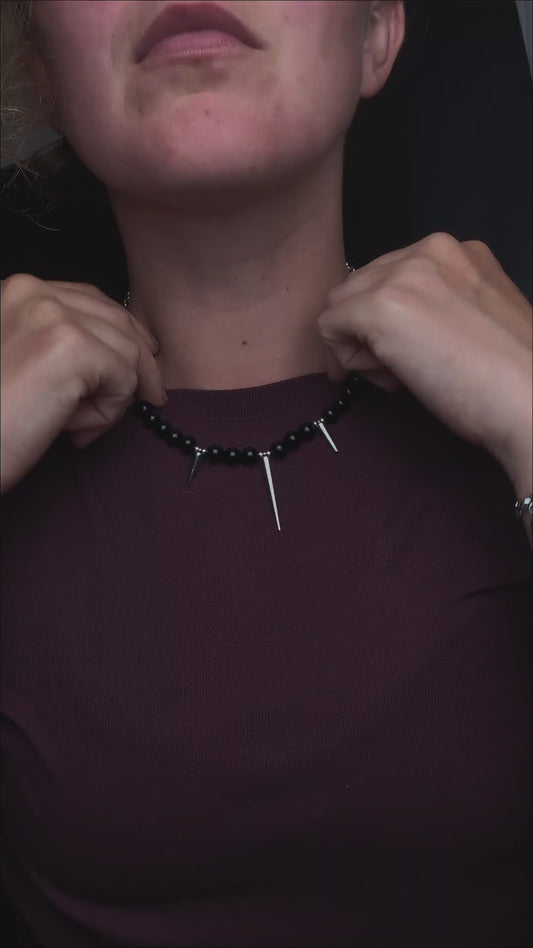 The Onyx Point Necklace